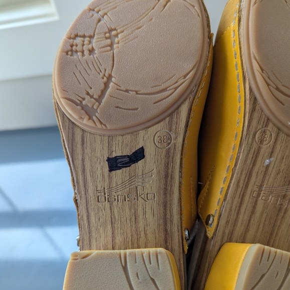Dansko Madalyn Sandal Mustard Yellow Women's 38 - Picture 15 of 16
